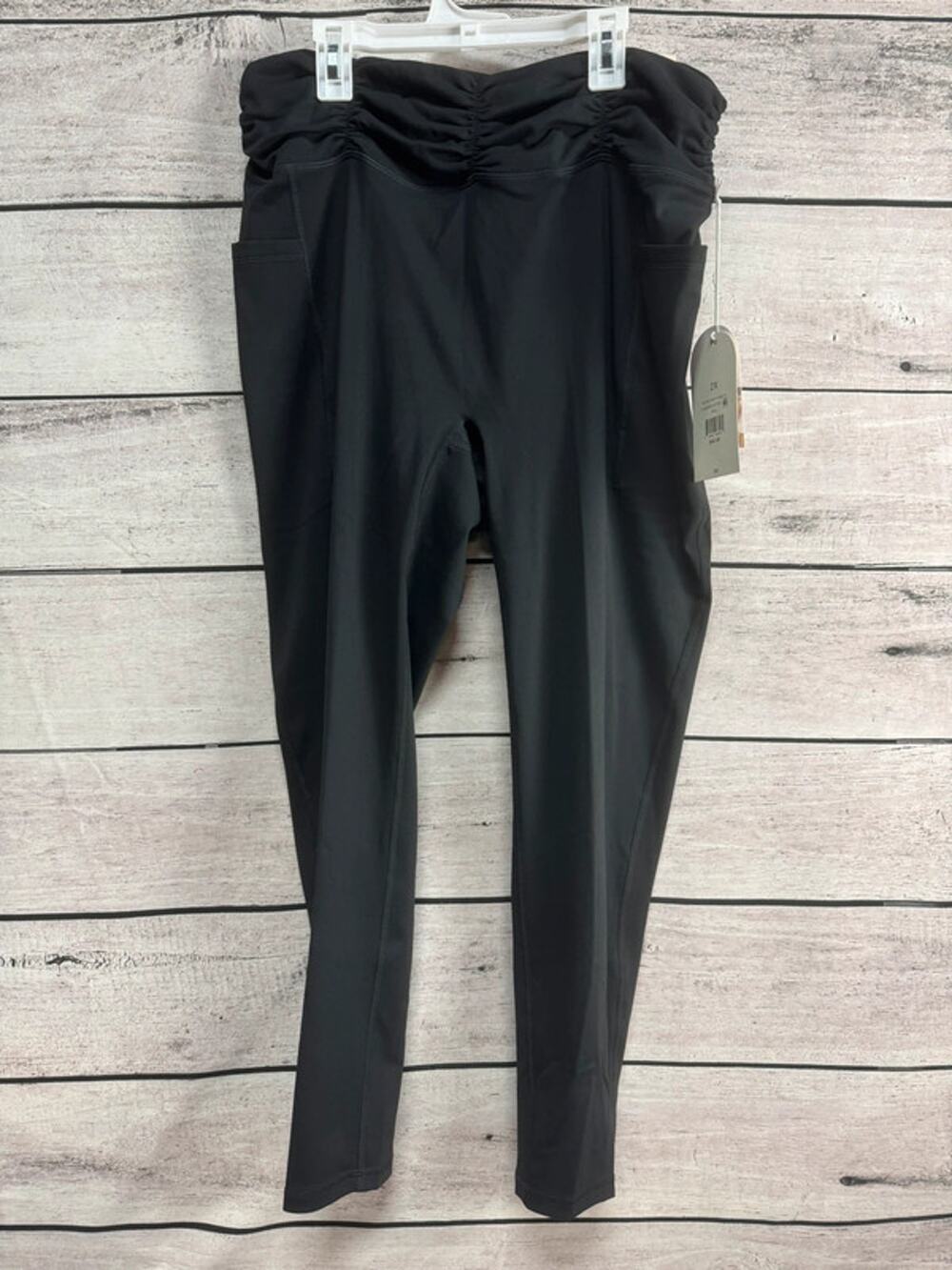 NWT Ladies Blogilates Black Ruched Waist Leggings - 2X